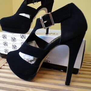 Rock & Republic Black Ashby High Heels Womens Size 7